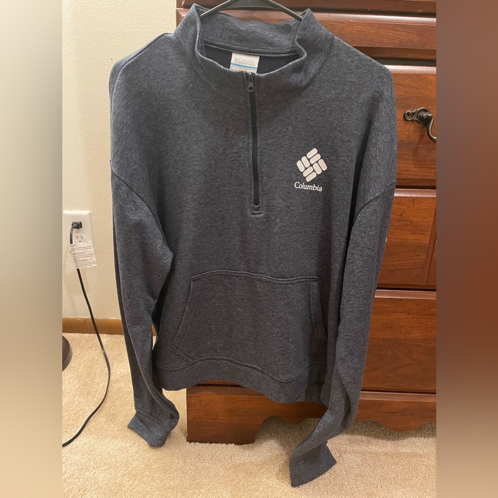 Columbia quarter zip sweatshirt